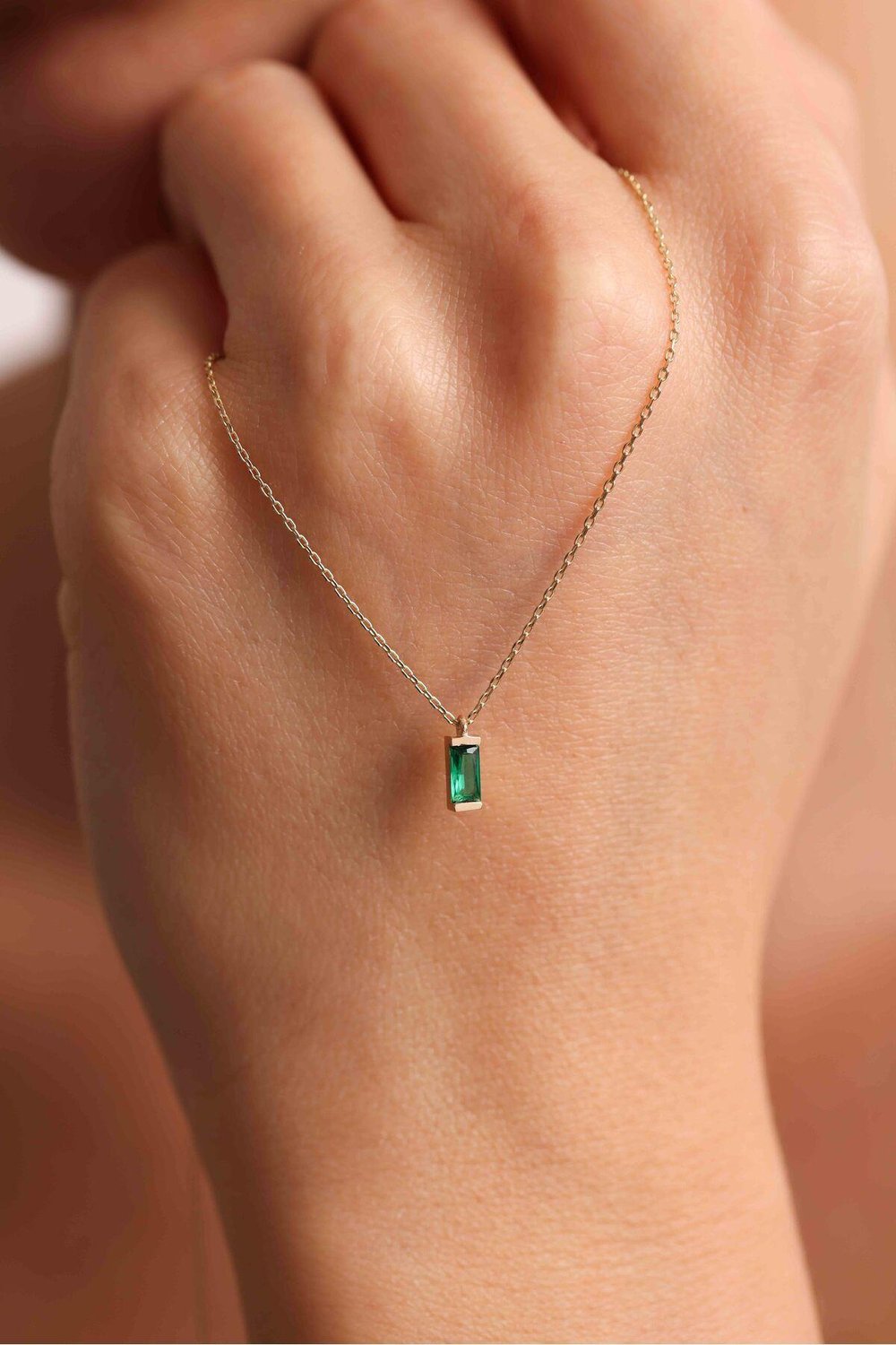 Yeşil Baget Stone Necklace