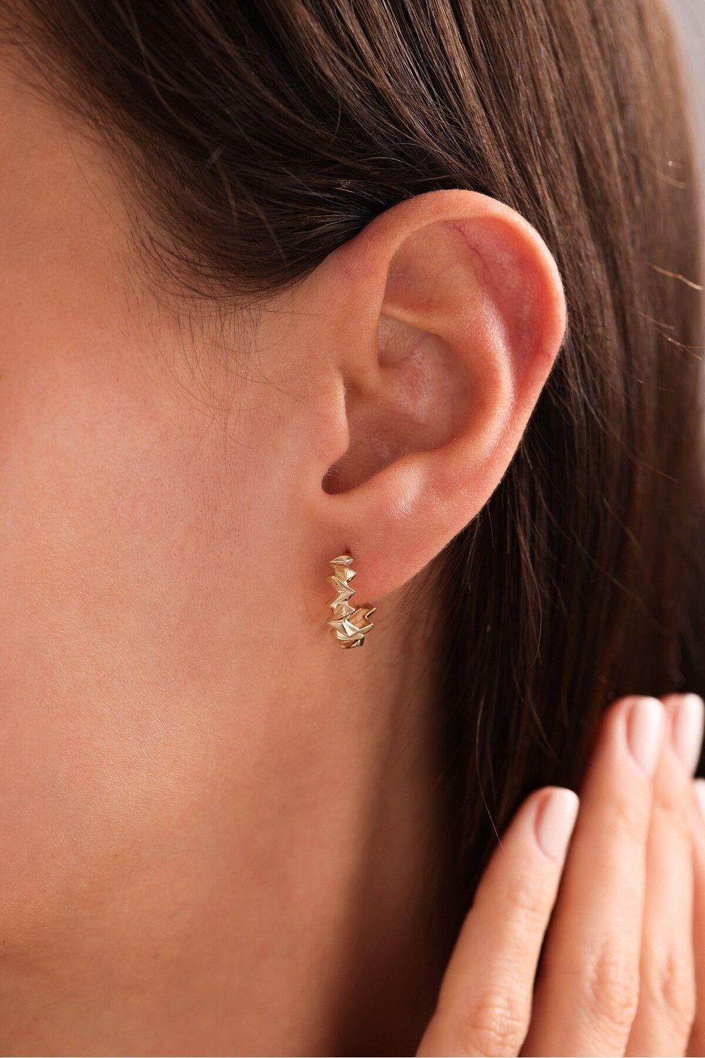 Zigzag Halka Earring