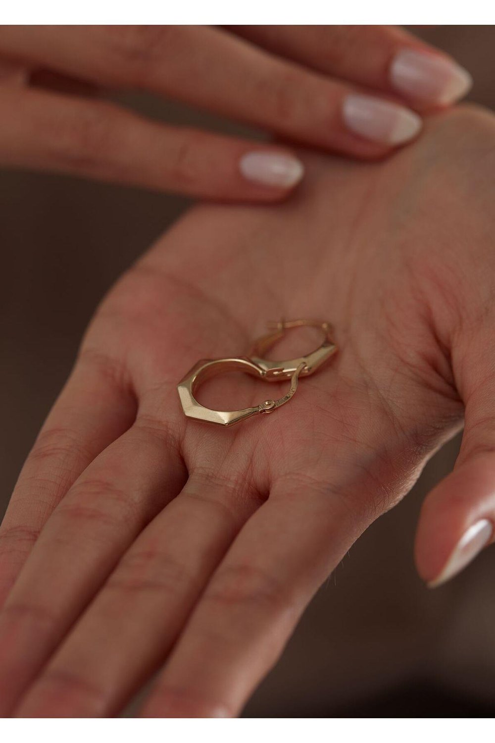Bombeli Köşegen Gold Halka Earring