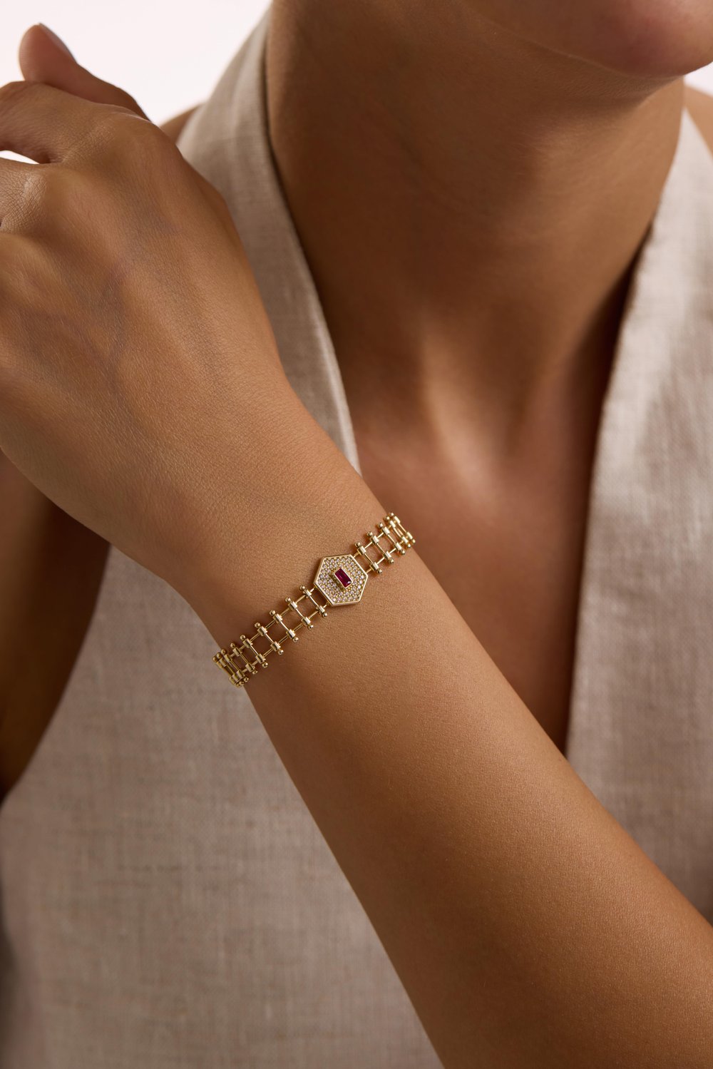 Fiera Hexa Bracelet