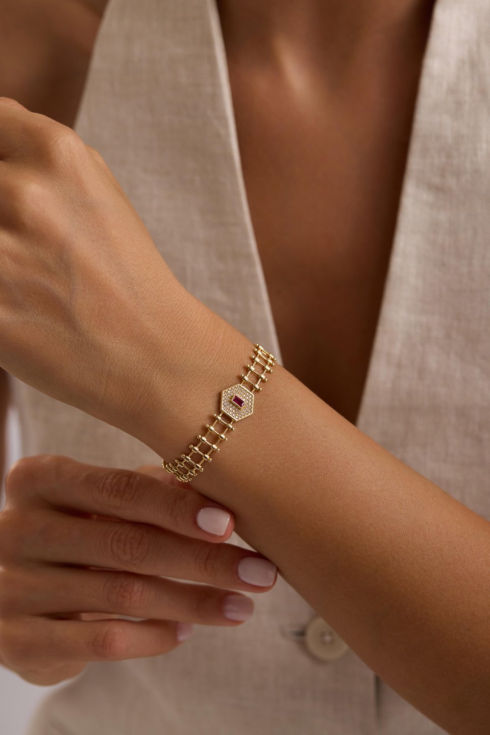 Fiera Hexa Bracelet