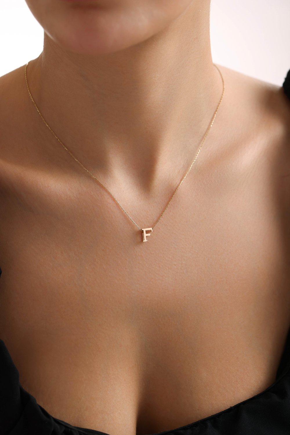 Minimal Modern F Harf Kolye