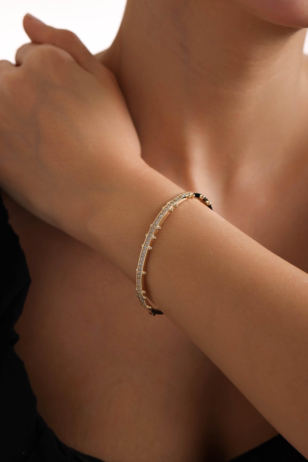 Nefertiti Bangle
