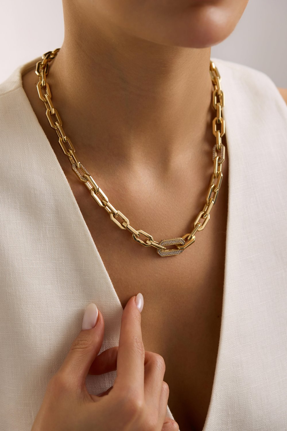 PARÉ Mil Necklace