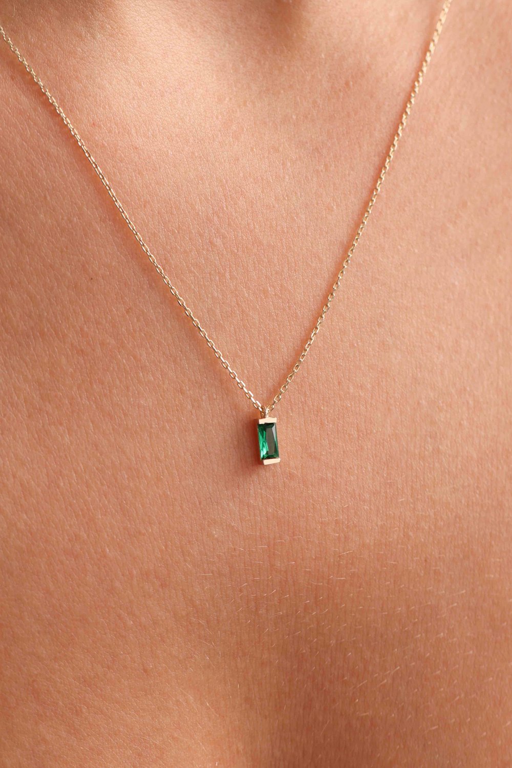 Yeşil Baget Stone Necklace