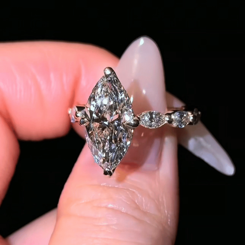 Noctra Markiz Kesim Limited Edition Pırlanta Yüzük | X Diamond