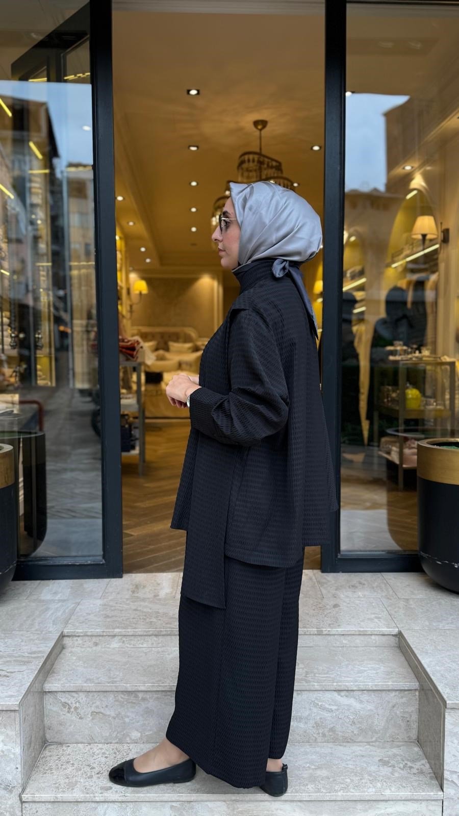 27FW201 Şal Bağlamalı Desenli Kadın Takım Siyah
