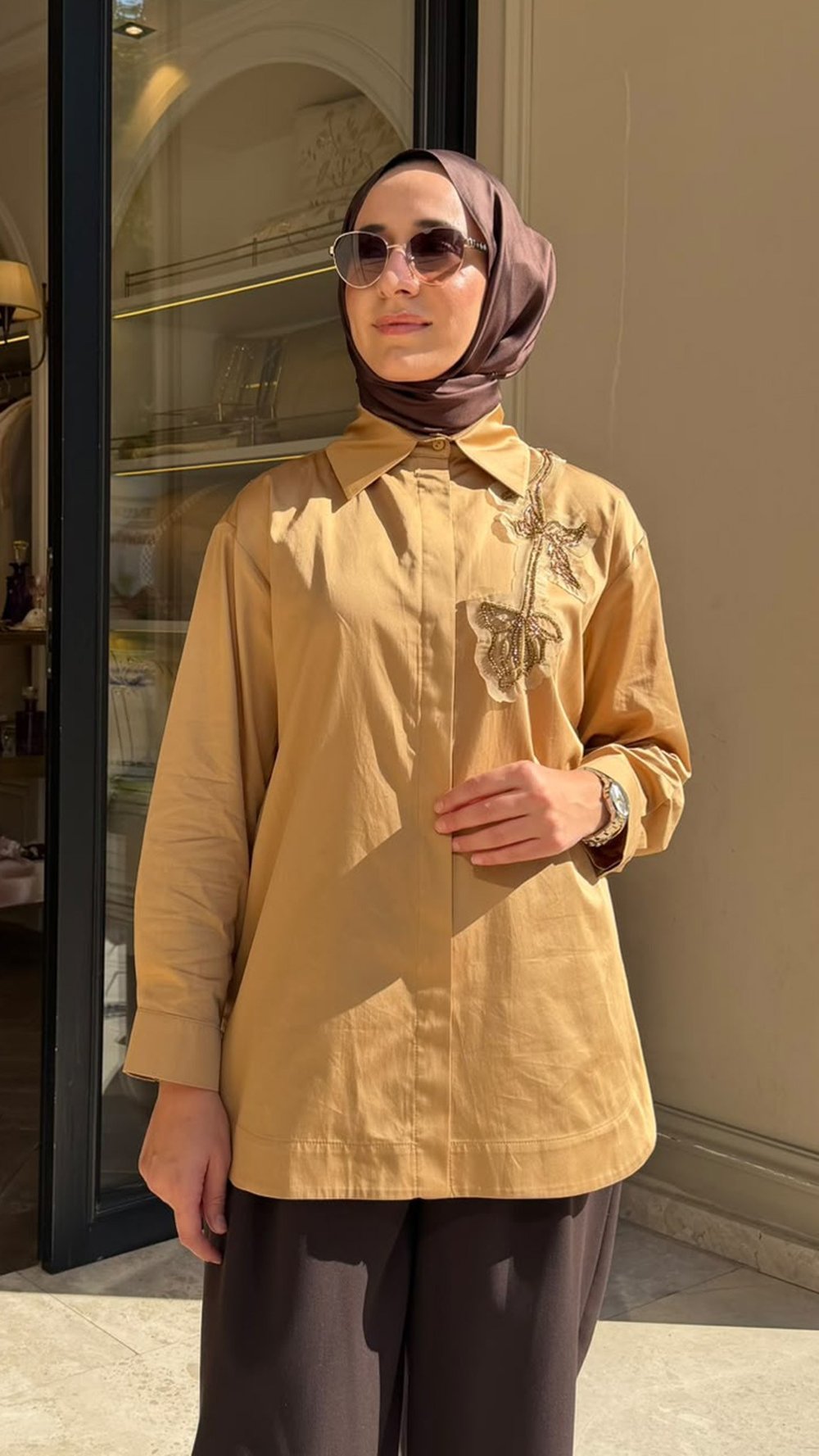 27FWGOM0008 Briony İşlemeli Kadın Gömlek Camel