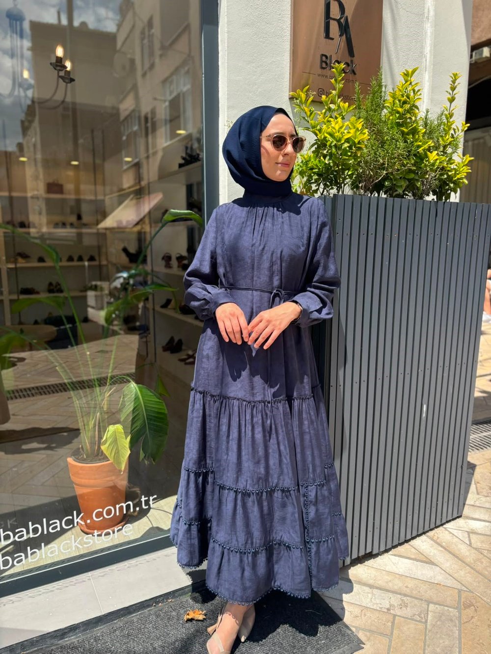 303916 Güpür Detay Kadın Elbise Lacivert