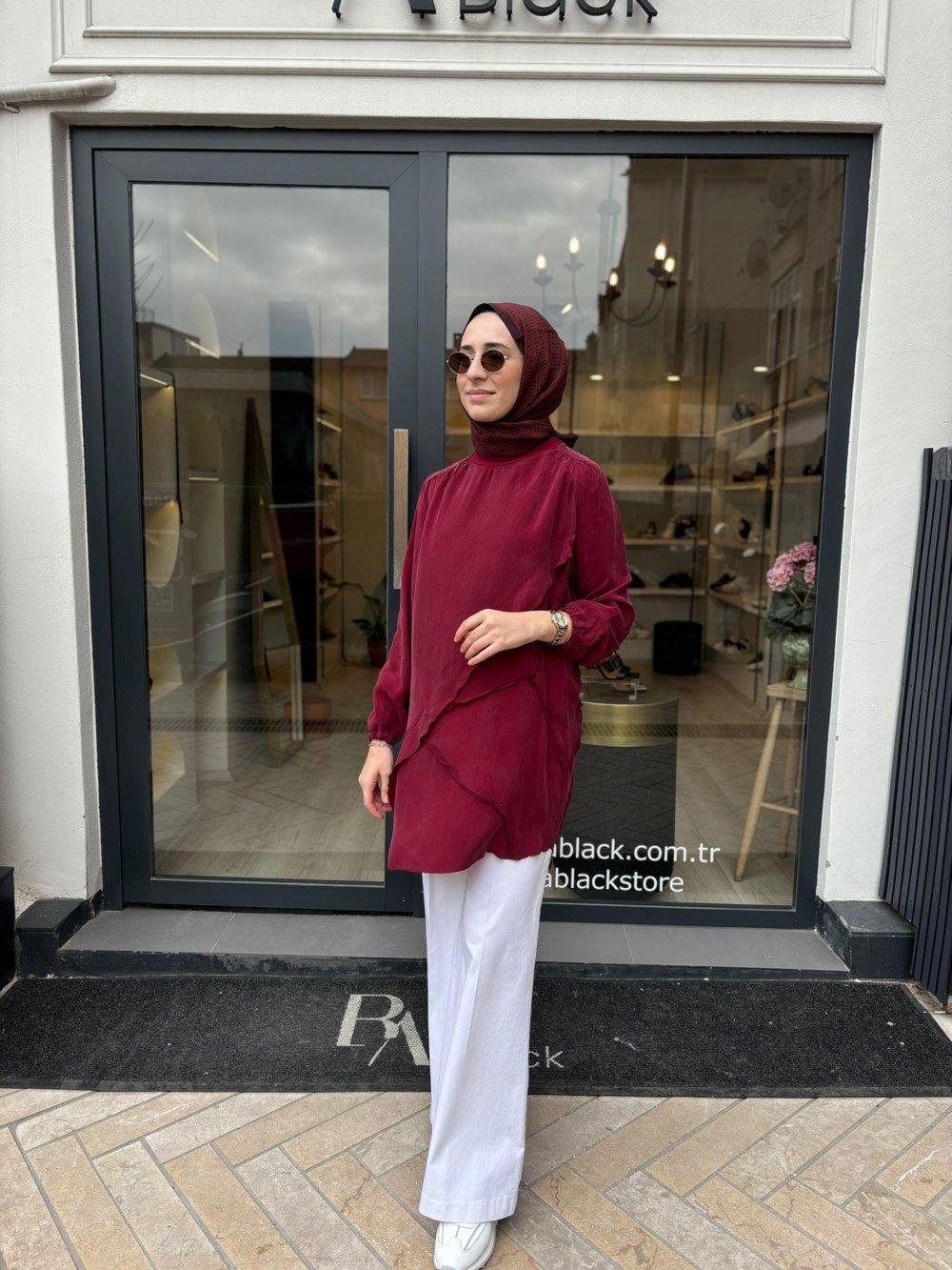39017 Dikiş Detay Kadın Tunik Bordo