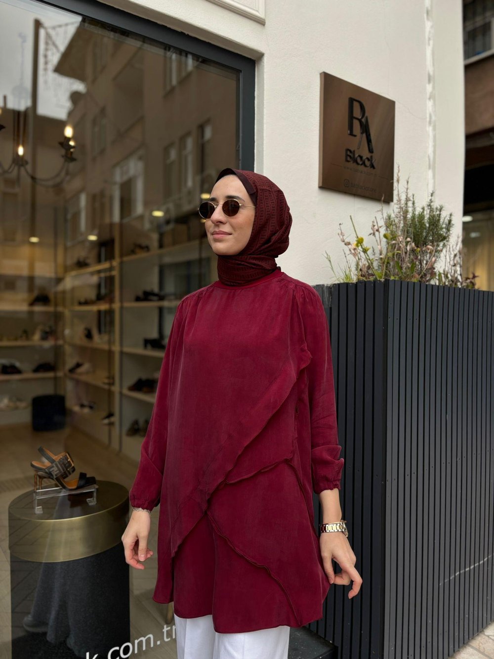 39017 Dikiş Detay Kadın Tunik Bordo