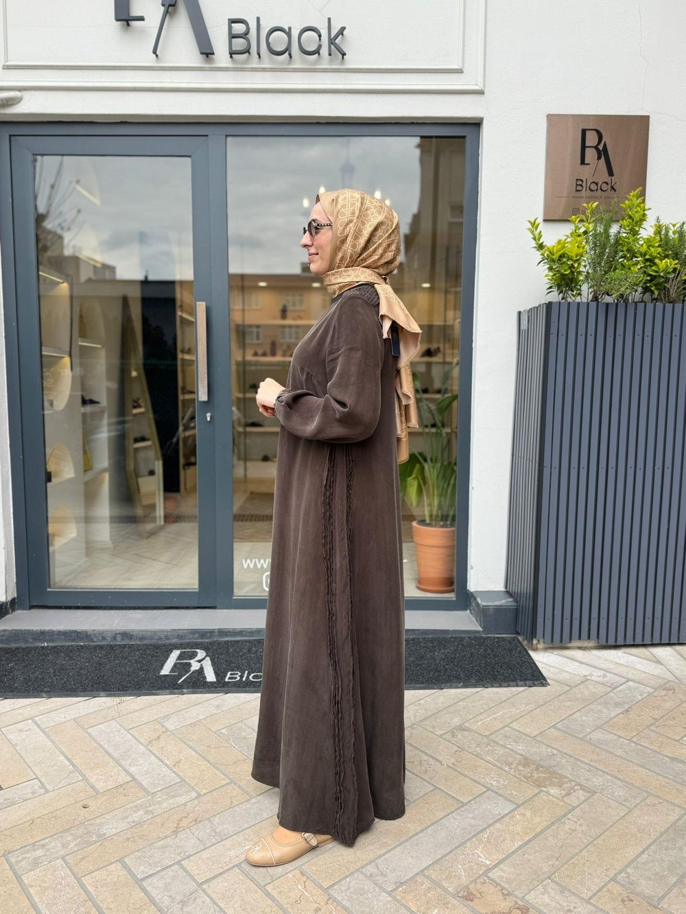 39833 Kuşaklı Kadın Elbise Kahve