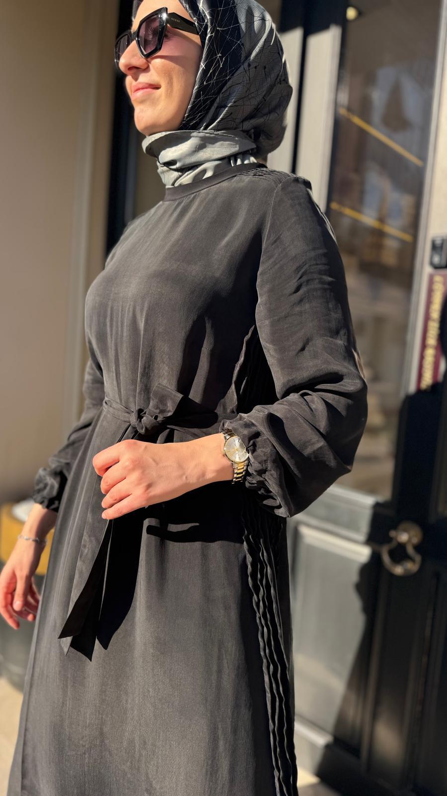 39833 Kuşaklı Kadın Elbise Siyah