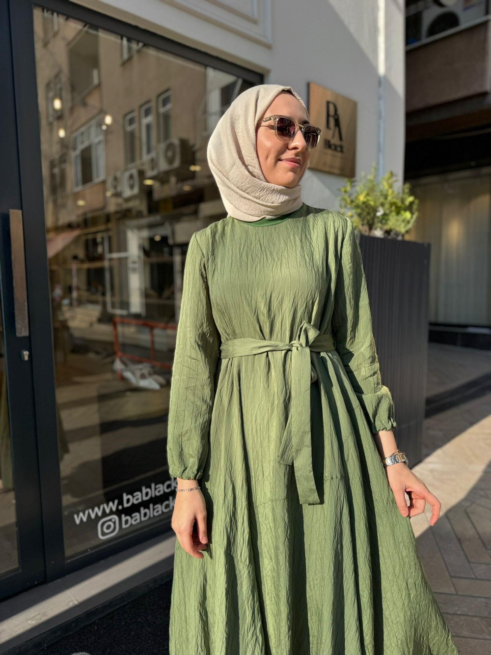 39844 Kuşaklı Kadın Elbise Yeşil
