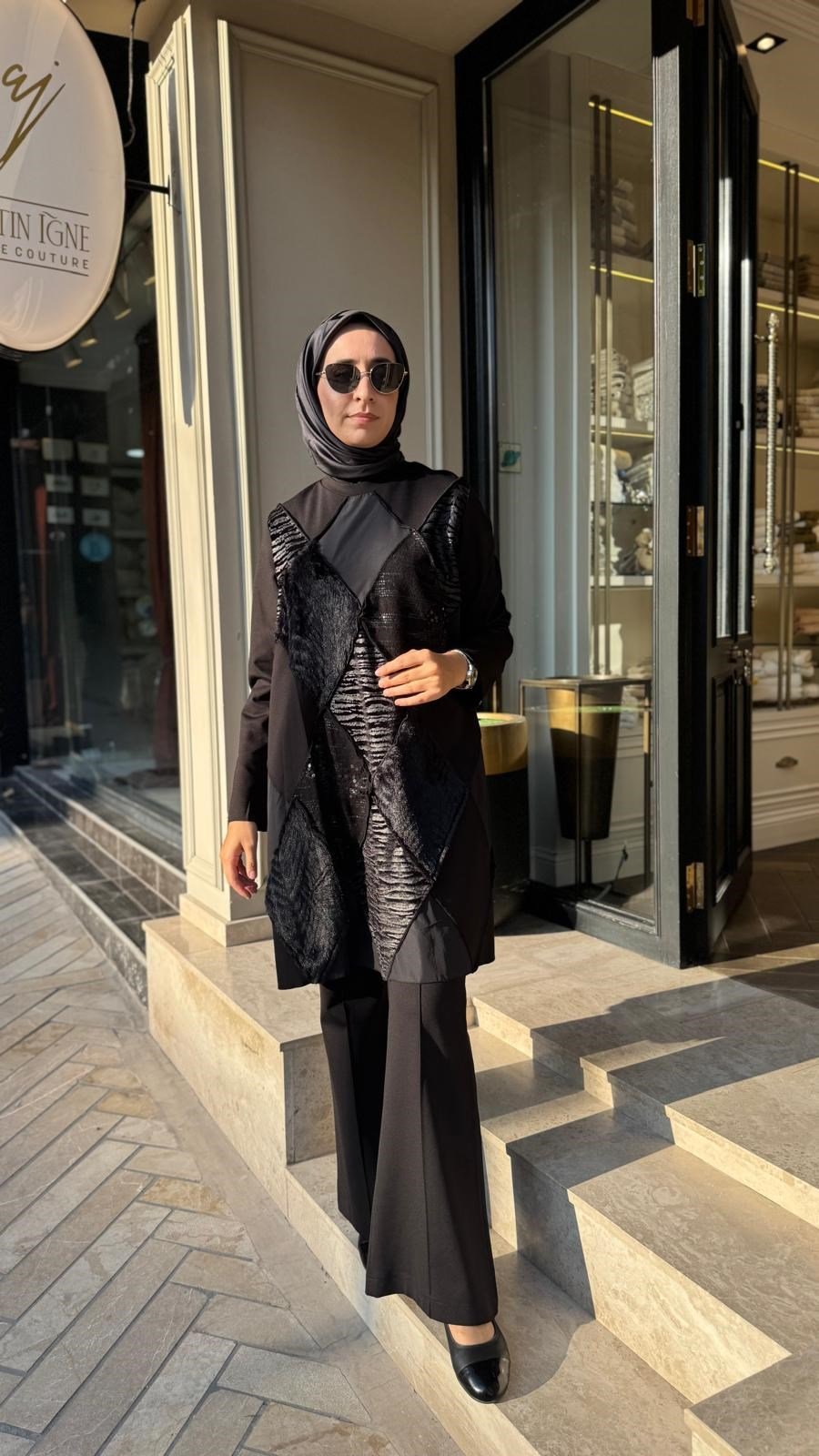 40009 Tüy Detay Kadın Tunik Siyah