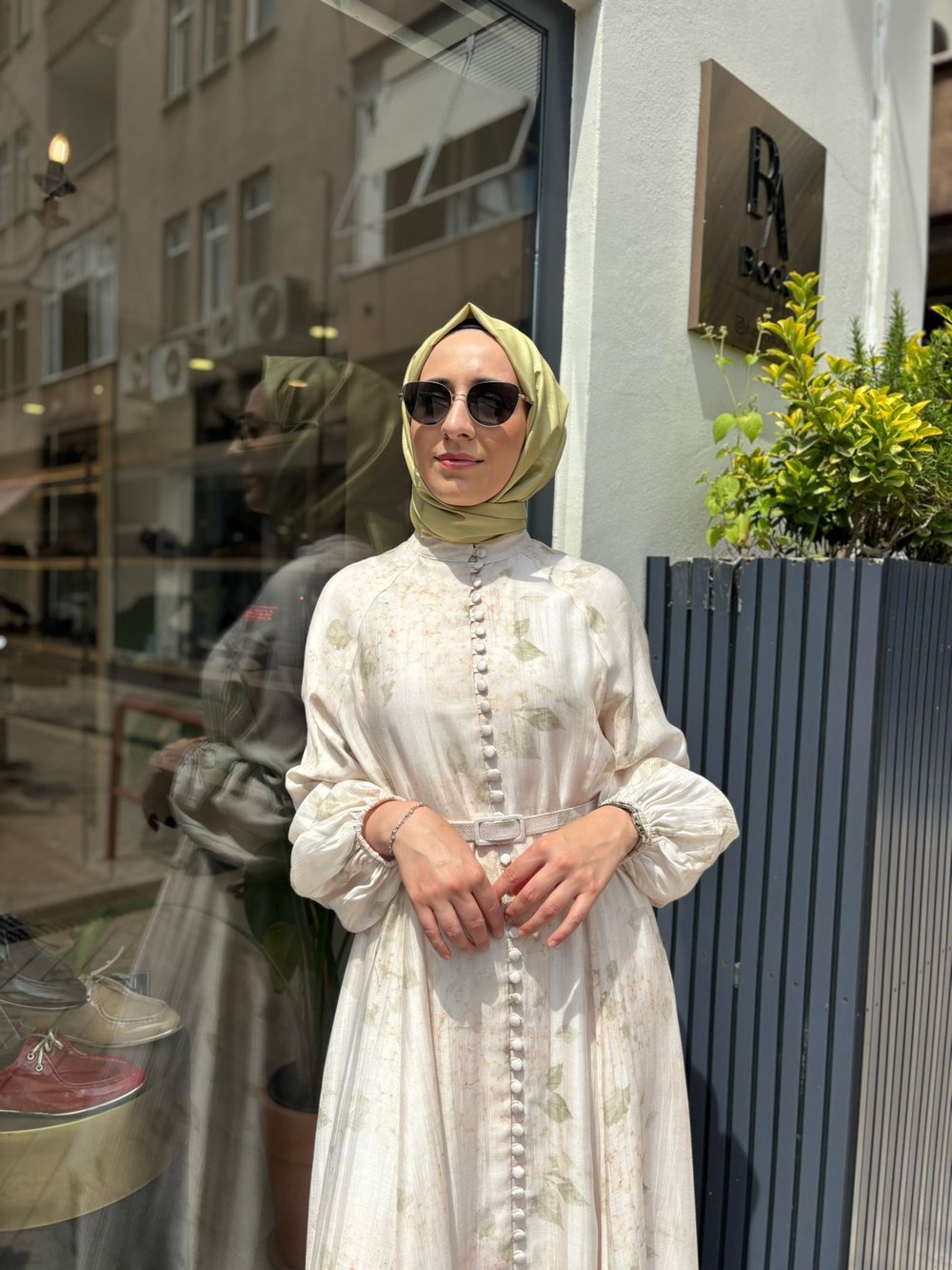 D33 Aster Desenli Britli Kadın Elbise Bej