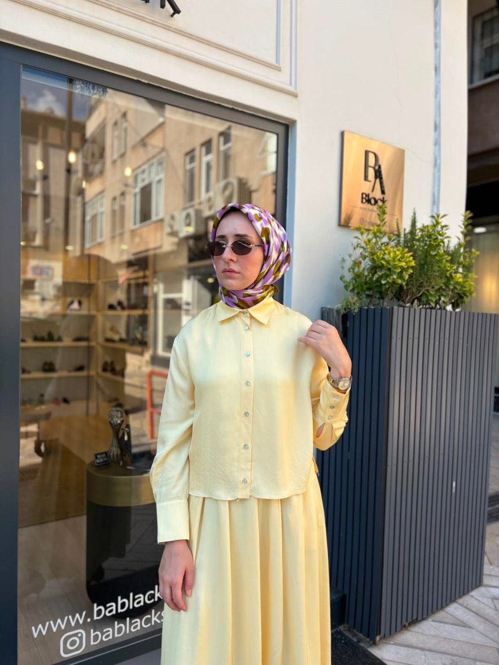 D51 Joy Asetat Lastikli Etekli Kadın Takım Sarı
