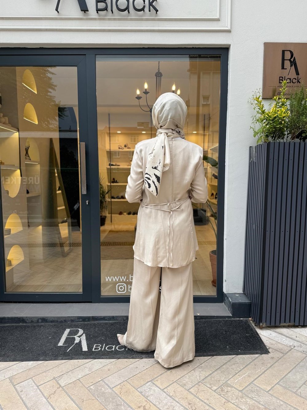 D85 Carol Keten Pantolonlu Takım Vanilya