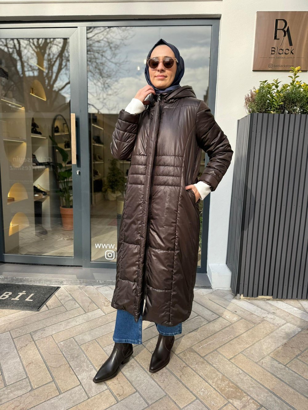 Dikiş Detaylı Kadın Şişme Mont Kahve