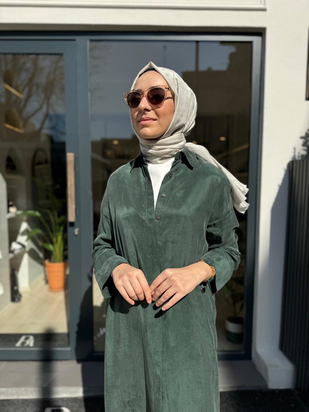 Düğmeli Taşlanmış Kadın Gömlek Elbise Haki Yeşil