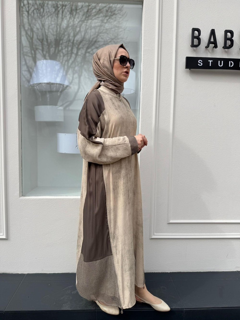 File Detaylı İki Renkli Kadın Kap Bej