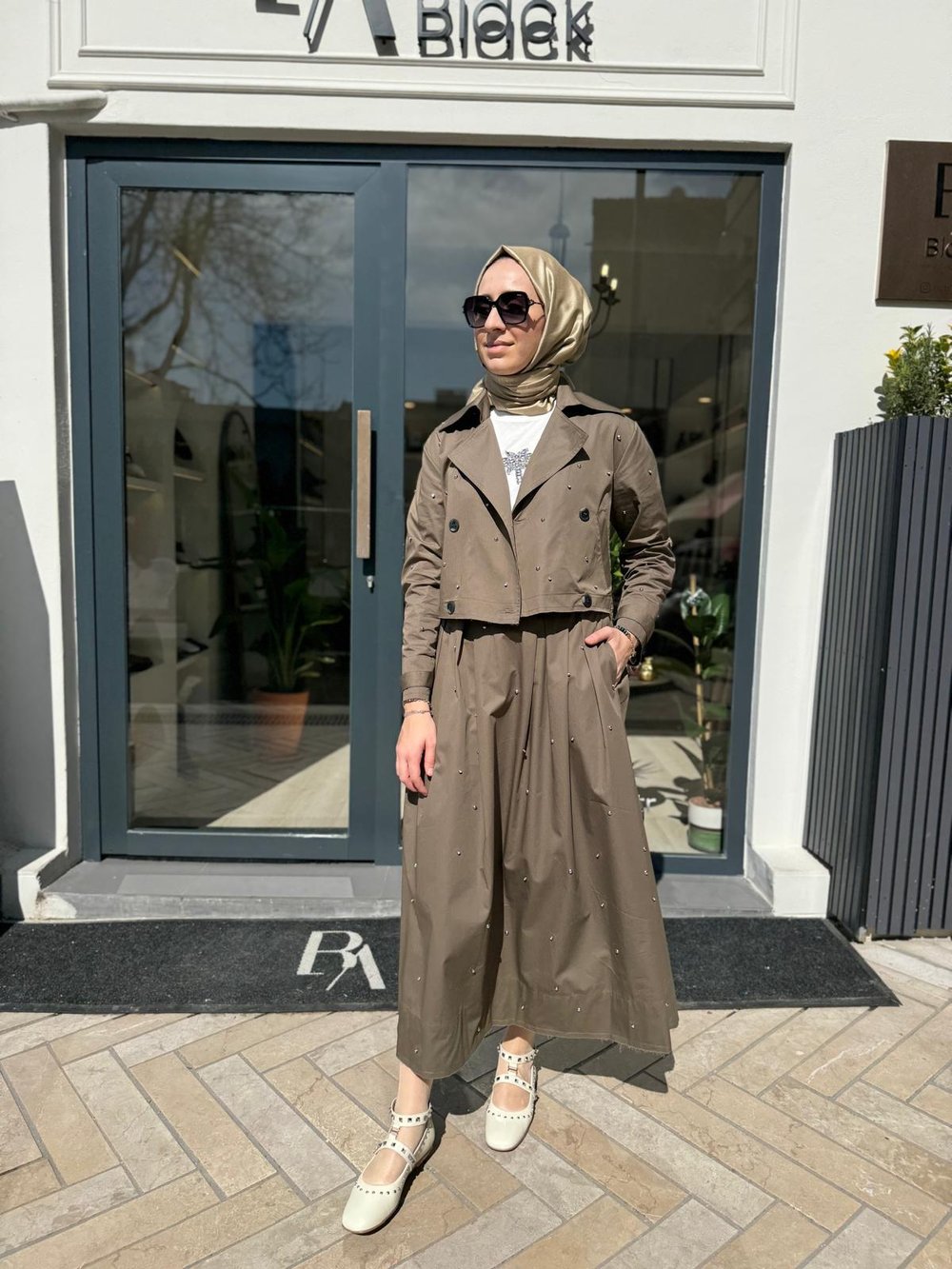 Mona Taş İşlemeli Kadın Etekli Takım Haki Yeşil