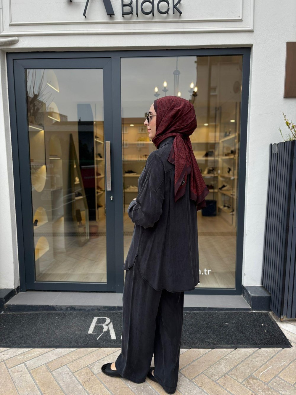 Taşlanmış Pantolonlu Kadın Takım Siyah