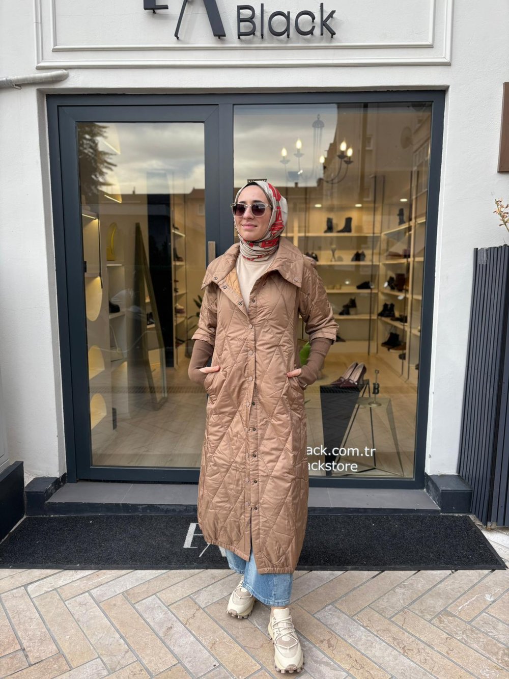 Triko Kol Detaylı Kadın Mont Camel