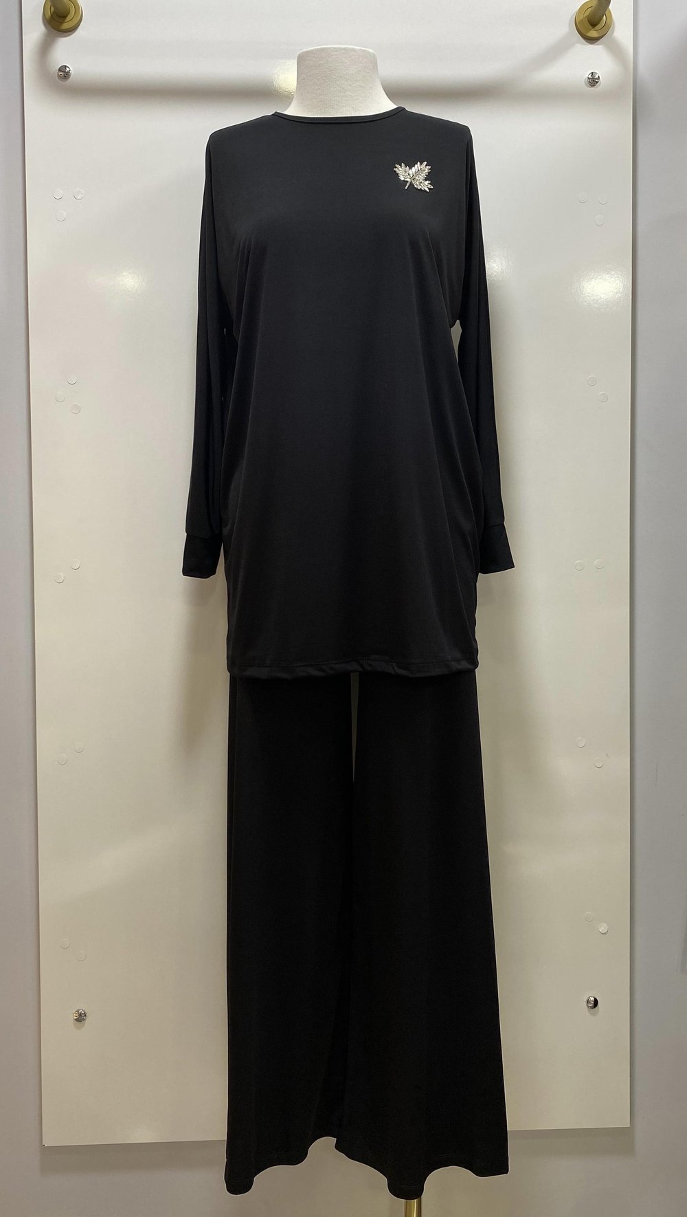 VENEZİA AKSESUARLI TAKIM SİYAH