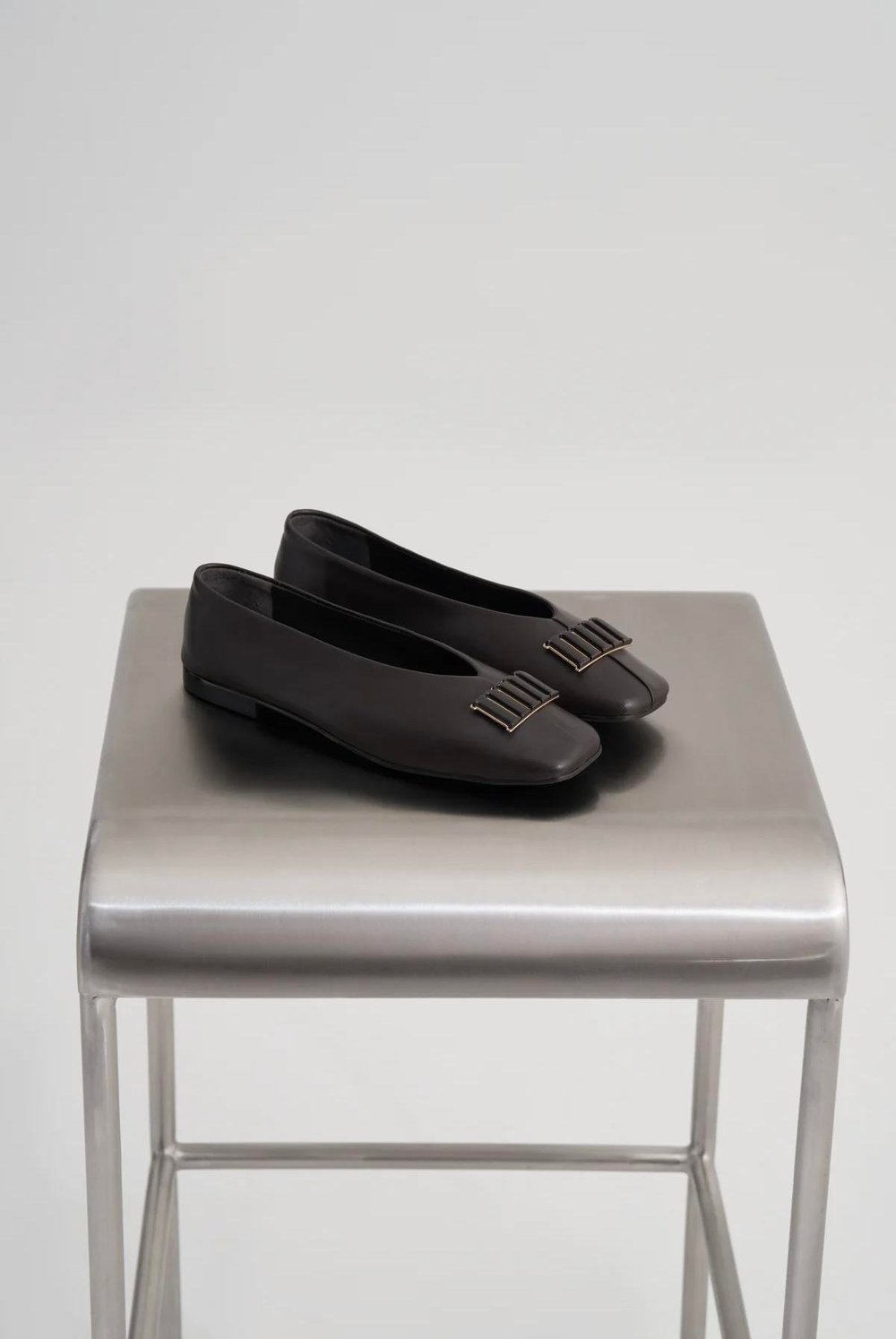 Acı Kahve Kare Burun Babet