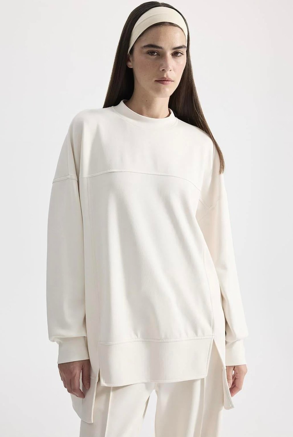 Modal Örme Asimetrik Kesim Sweatshirt Ekru