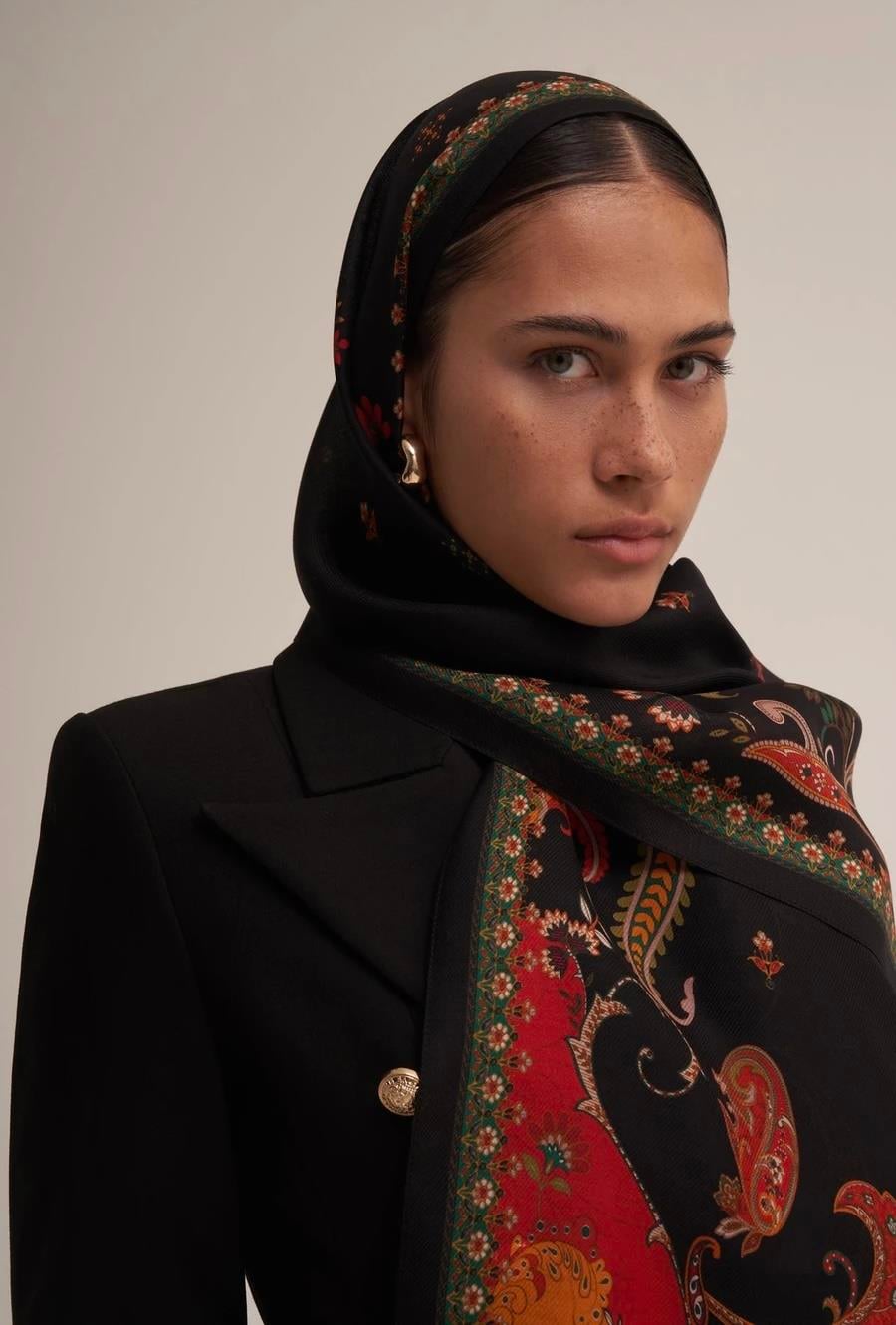 Moreno Silk Black Floral