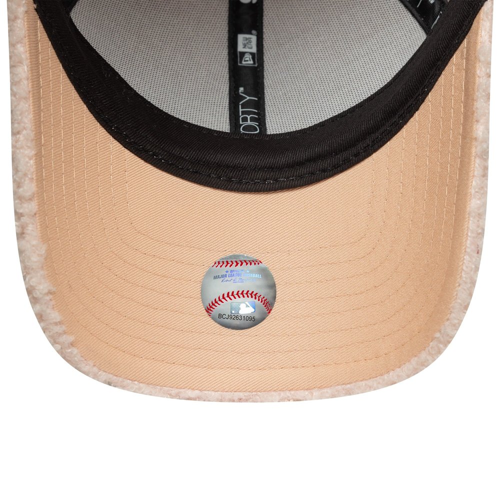 60691314- Wmns Borg 940 Neyyan  Prs Hat