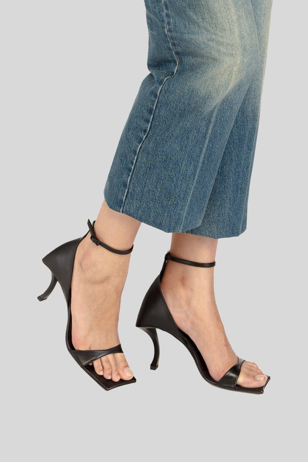 Balenciaga Kadın Sandalet Siyah