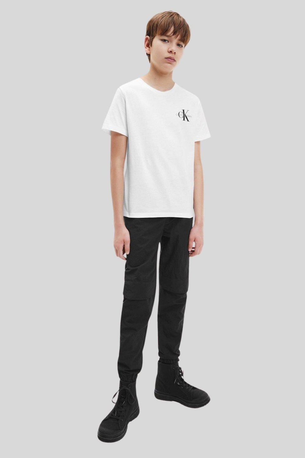 Calvin Klein Erkek Çocuk Monogram Bisiklet Yaka Kısa Kollu T-Shirt Beyaz