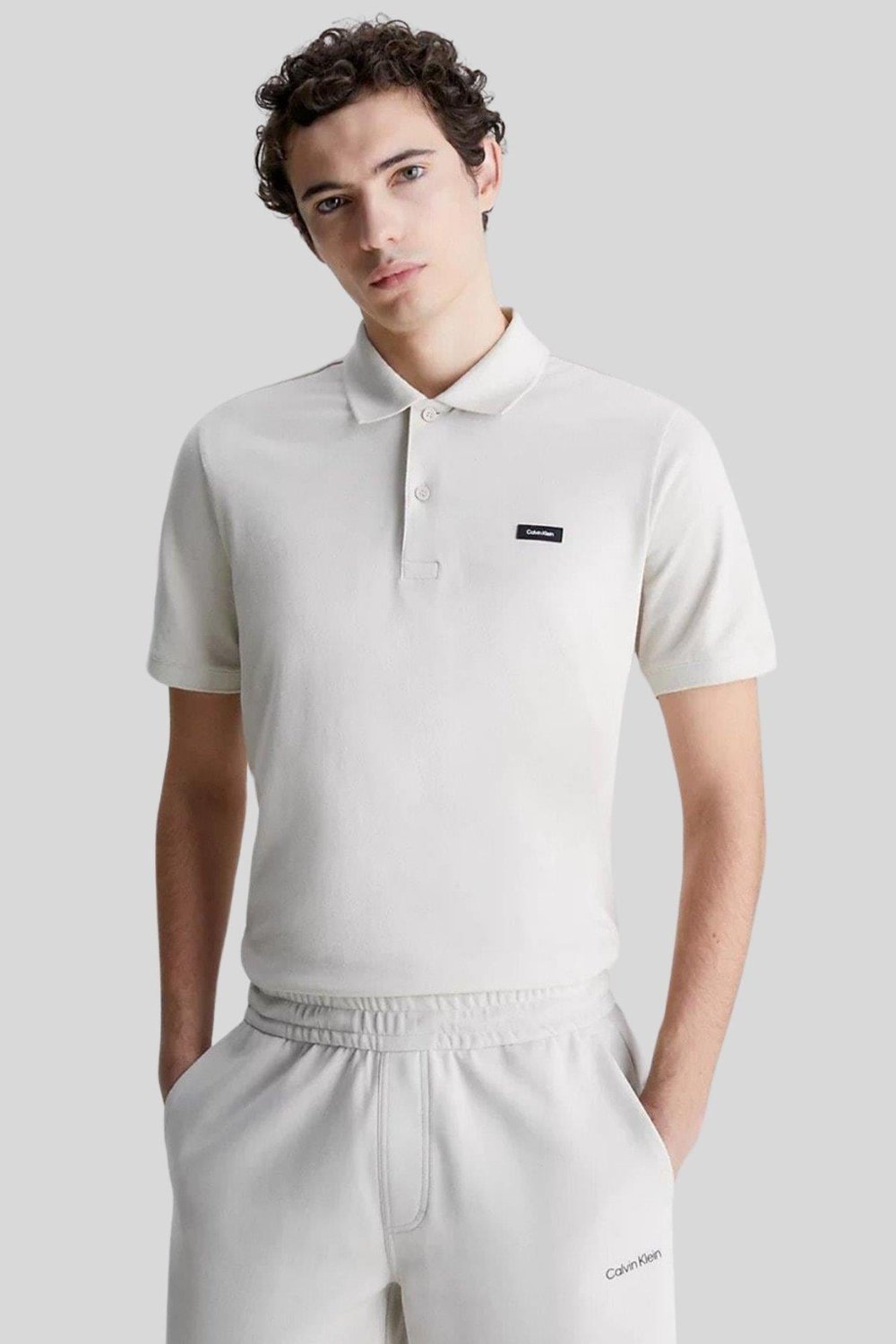 Calvin Klein Erkek Marka Logolu Organik Pamuklu Polo Yaka T-Shirt Bej