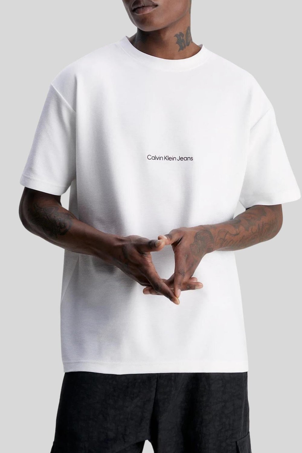 Calvin Klein Erkek Slim Fit Bisiklet Yaka T-Shirt Beyaz