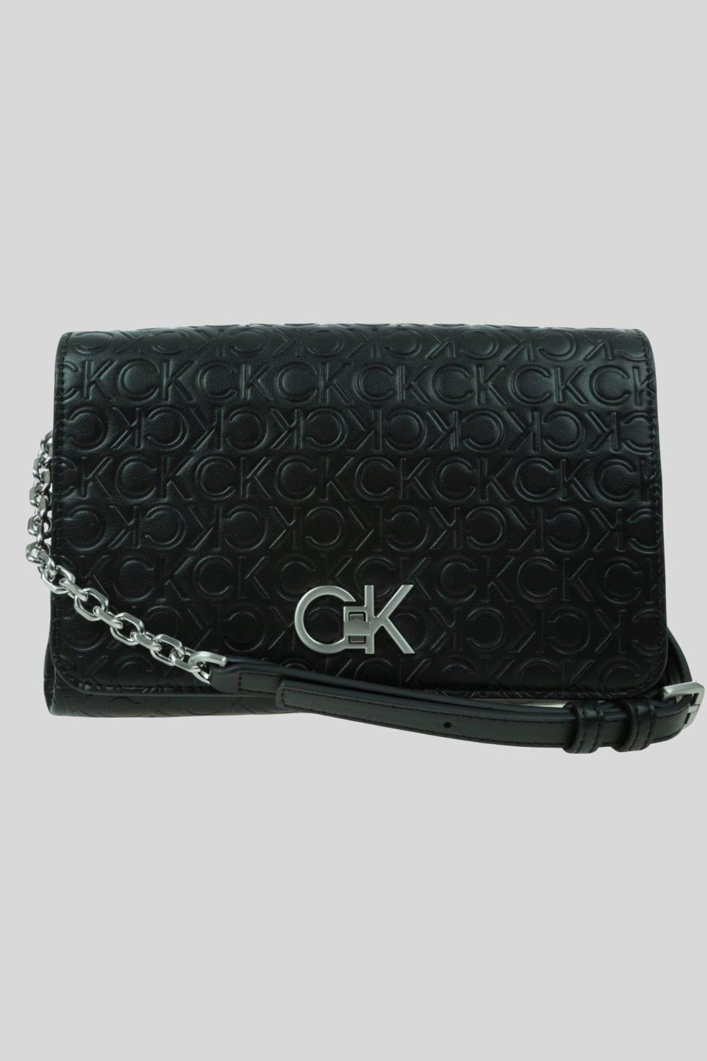 Calvin Klein Kadın Logolu Ayarlanabilir Zincir Askılı Omuz Çanta Siyah