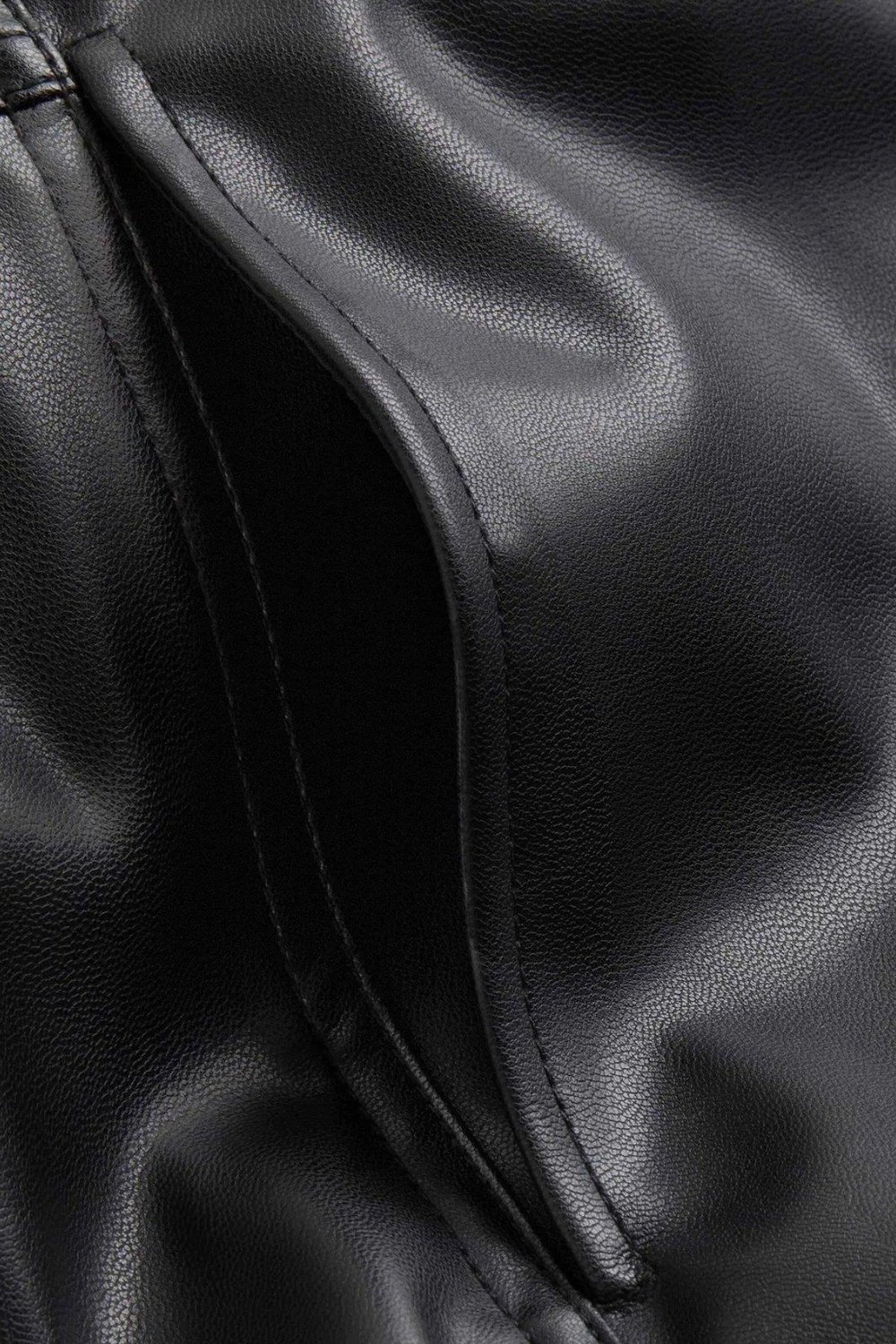 Calvin Klein Kadın Suni Deri Yüksel Bel Pantolon Siyah