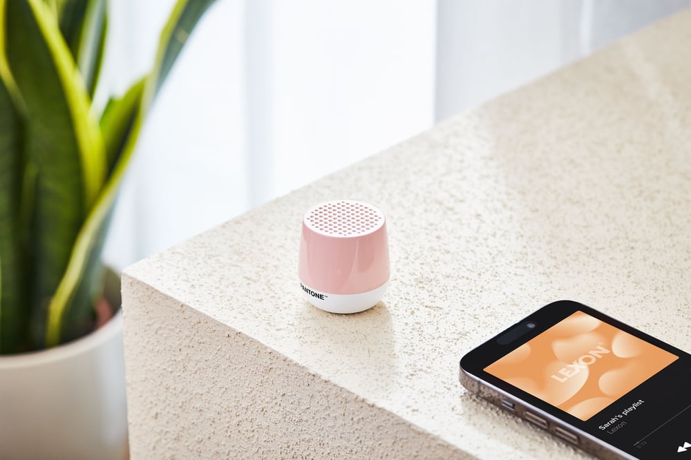 Lexon LA125PT x Pantone Mino + Bluetooth Hoparlör