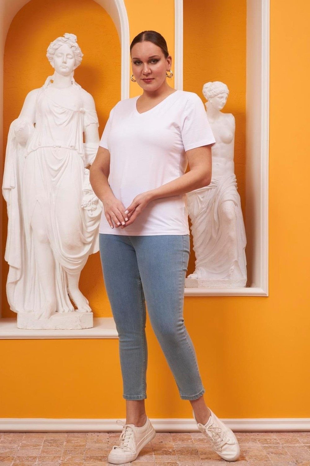 Büyük Beden V Yaka Kısakol T-shirt 4053