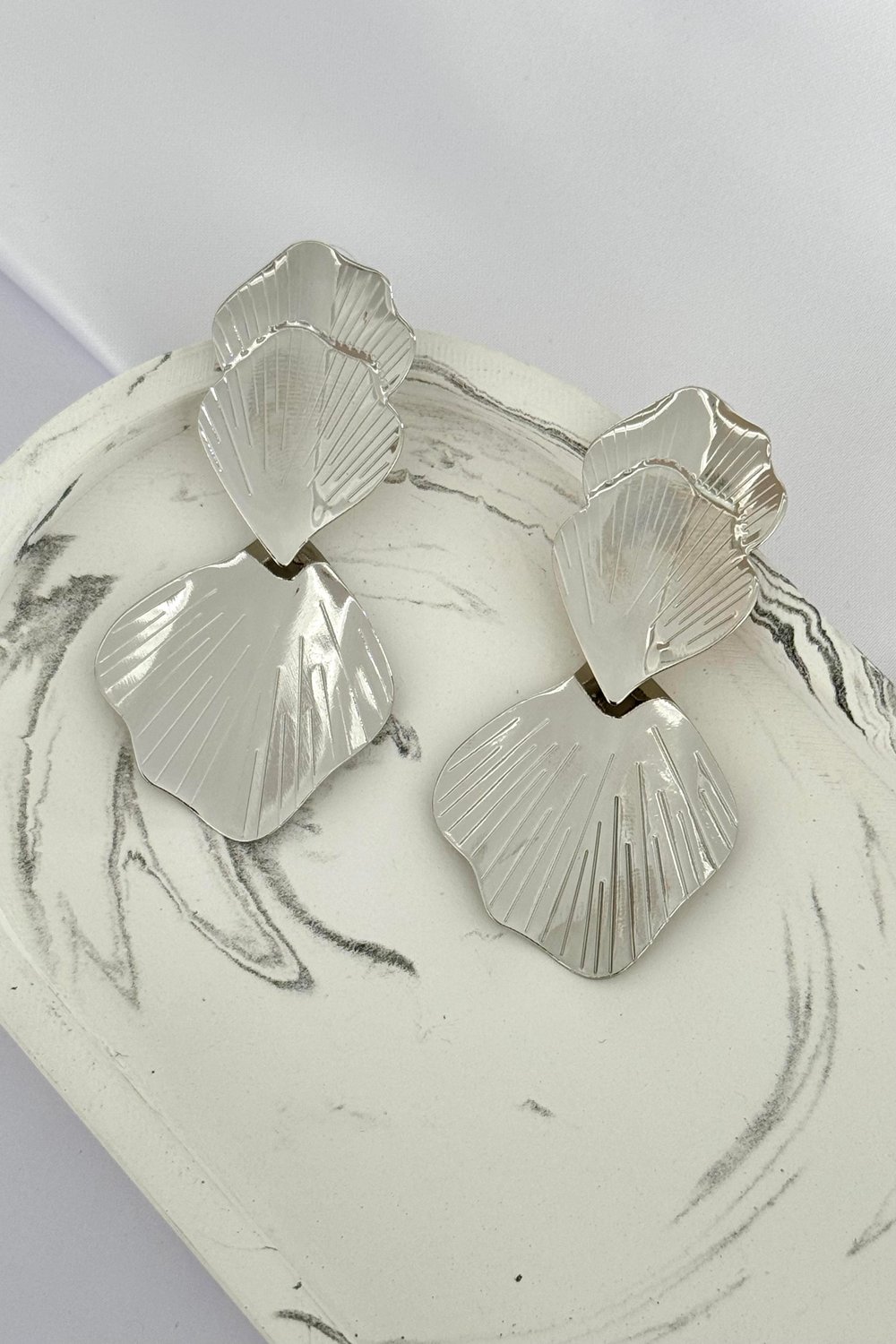 Big Silver Leaf Küpe