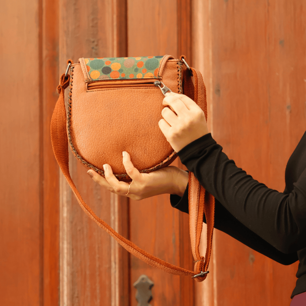 Fil Figürlü Çapraz Örgülü Kol Çantası Etnik Bohem Style - Taba