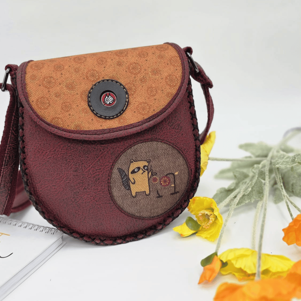 Rakun Figürlü Çapraz Örgülü Kol Çantası Etnik Bohem Style - Bordo