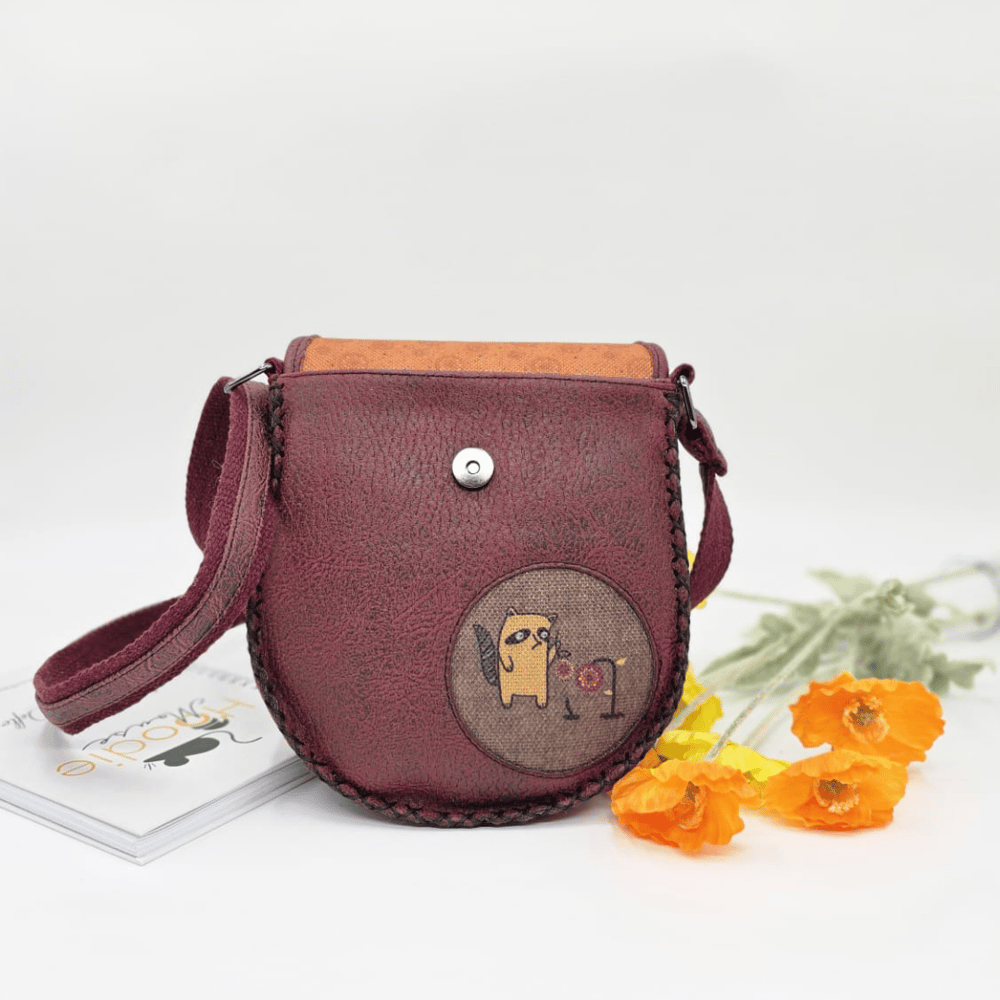 Rakun Figürlü Çapraz Örgülü Kol Çantası Etnik Bohem Style - Bordo