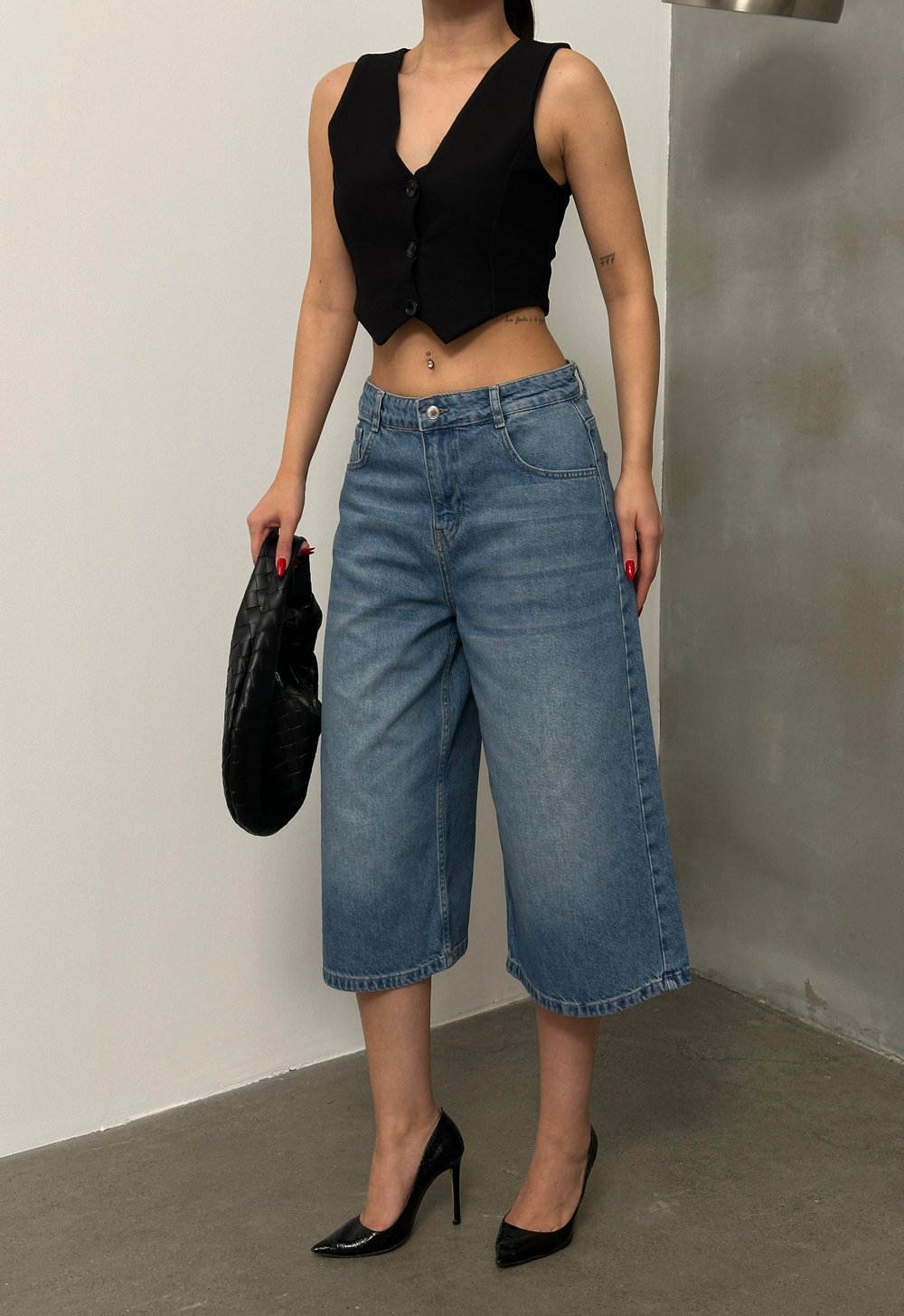 LACARINOKadın Baggy Model Blue Bermuda Jean 