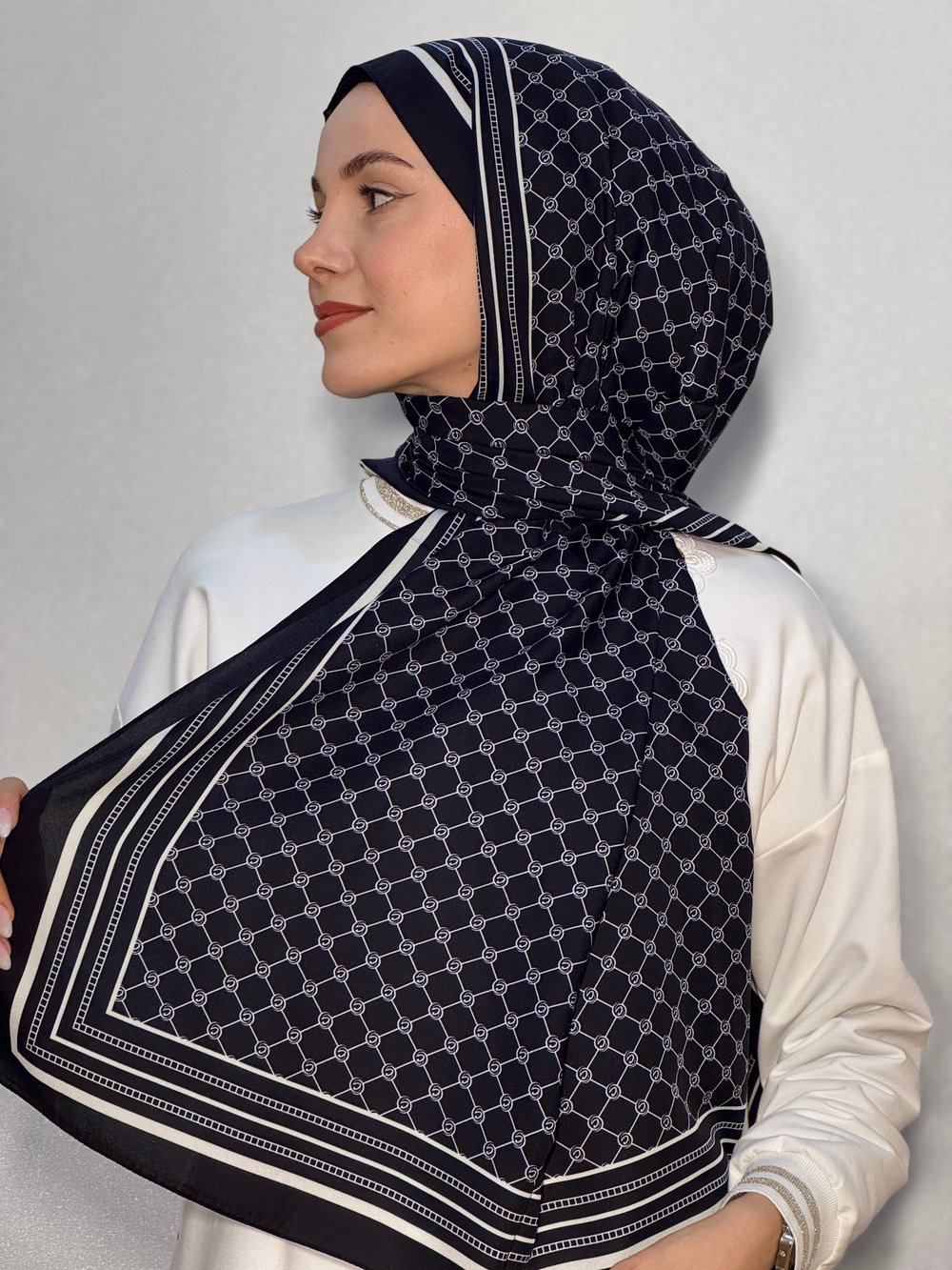 MONOGRAM MEDİNE ŞAL 