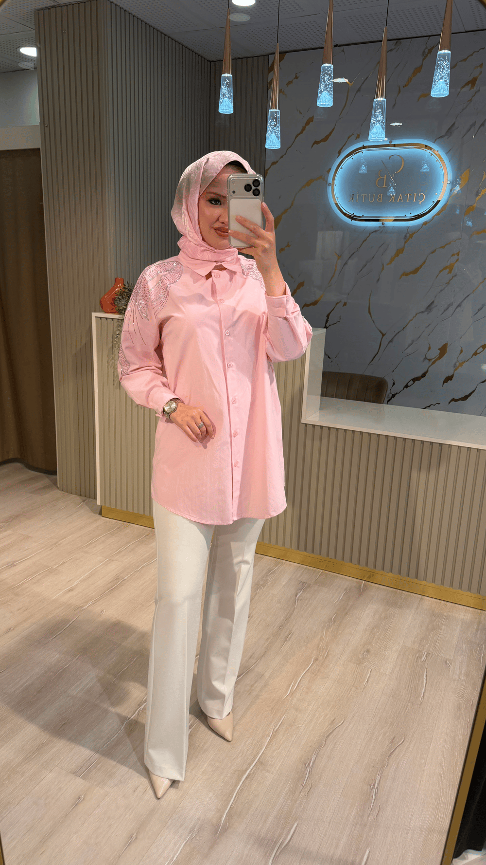 0371 GÖMLEK - PEMBE