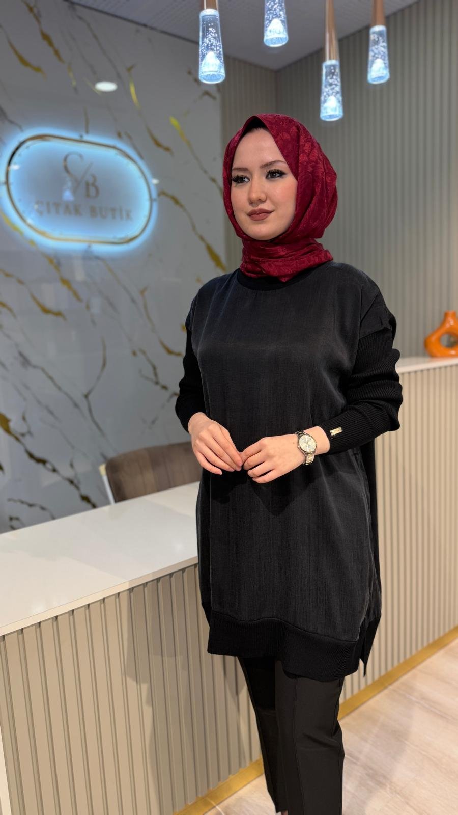287 KOLLARI FİTİLLİ DÜZ QUPRA TUNİK-SİYAH