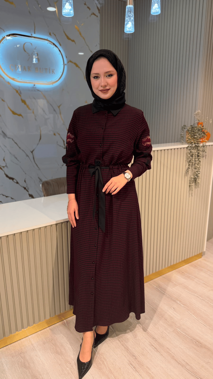 FUAT GÜRŞEN 6102 BONCUK DETAYLI ELBİSE-BORDO